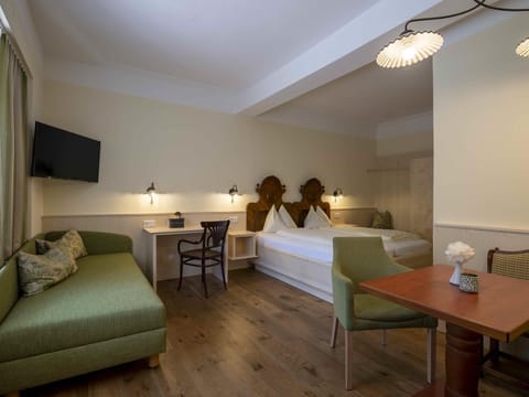 Double room superior - half board - Landhotel Pacher House in Carinthia, Austria