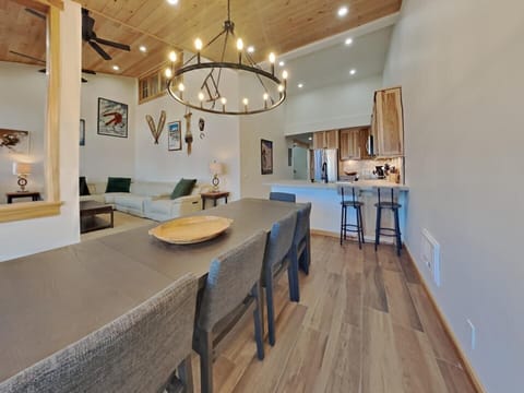 Living Room to Full-Size Dining Room