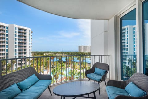 Welcome to Palms Resort 2613