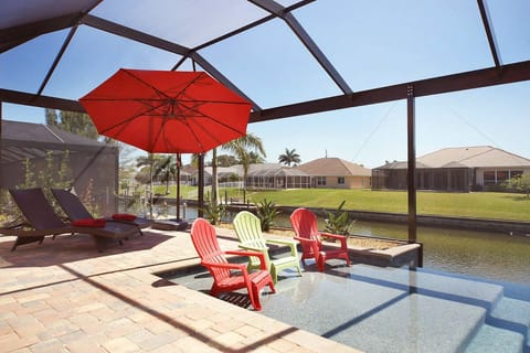 Villa New Waterside - Pool Area