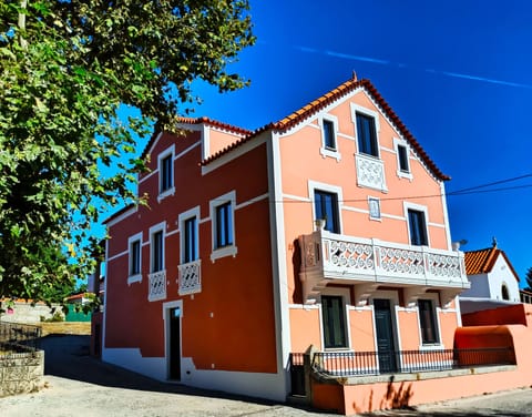 Exterior da Villa Tauria