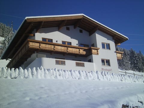 Holiday Home Exterior [winter]