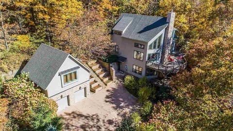 Beautiful, large home on double lot; the AT is just 1/3 mile above the home.
