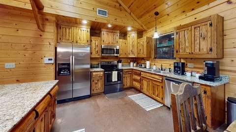 Winding-Creek-Kitchen(2)