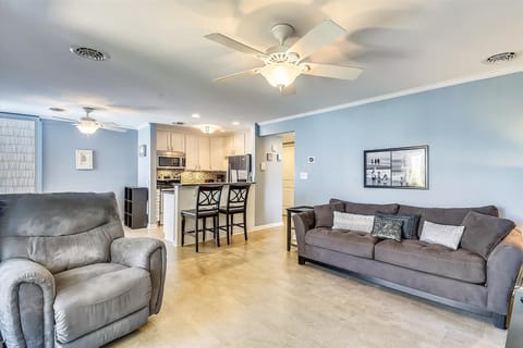 Floor Plan,Living Area,