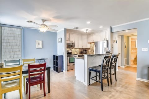 Floor Plan,Breakfast Bar,