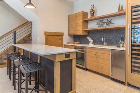 Lower level bar and kitchenette