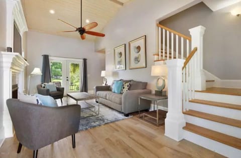 Living room with Full sofa bed for your travel partners