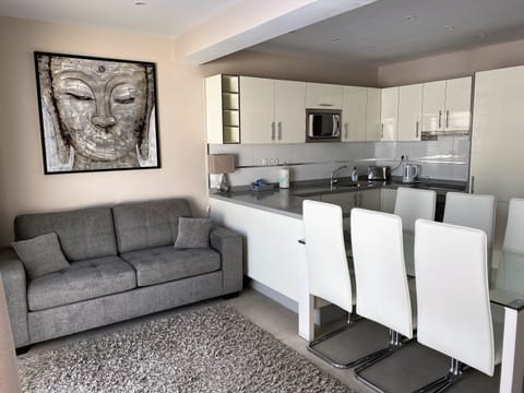 Downstairs living area with Kitchen/dining