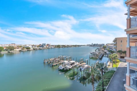 Enjoy this beautiful view every day from the balcony!