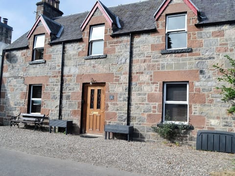 Exterior | East Lewiston, Drumnadrochit, near Inverness