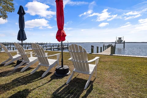 Adirondacks with private dock and view of big water!

















