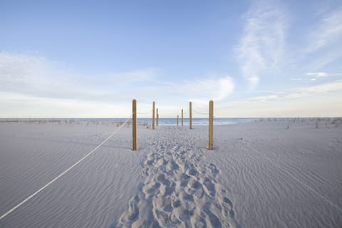 PUT YOUR FEET IN THE SAND