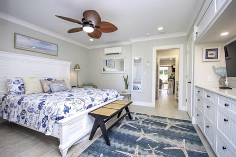 C13Bedrooma
