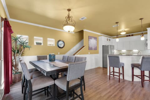 Coconut Cv - Common Areas: Living, Dining, and Kitchen