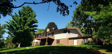 A large deck and covered patio overlooking the Coulee Bluffs