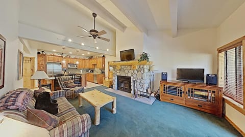 Spacious And Cozy Living Area