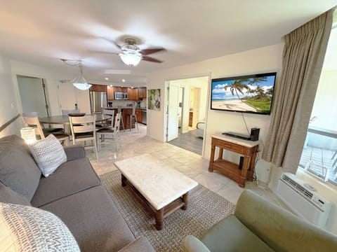 Bright, open, and kissed by island light, your Maui retreat begins here.