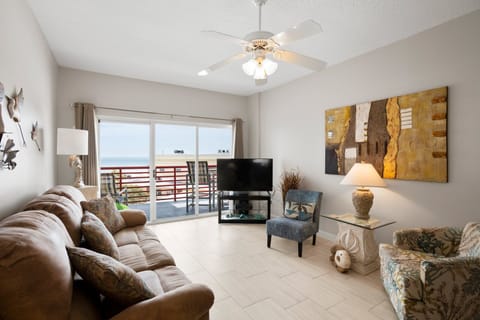 Crimson 304 Living Room