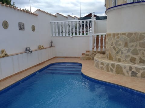 Private pool