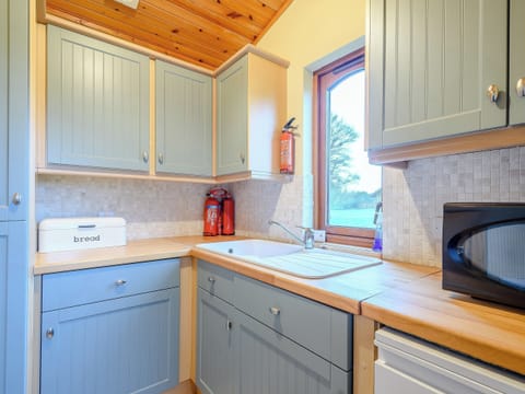 Kitchen | Ard Cuan, Torbeg, Arran