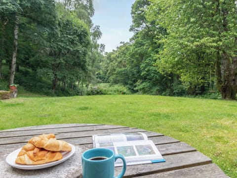 Garden | Grantully Cottage, Aberfeldy