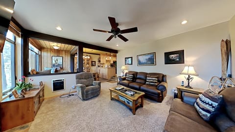 Deluxe, Slopeside Condo with All the Comforts of Home