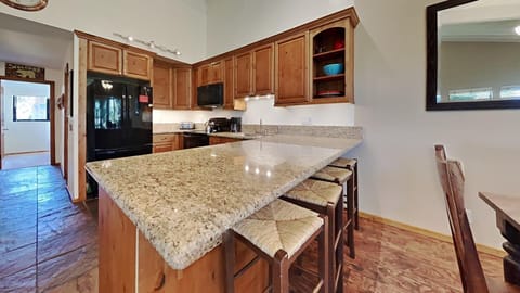 Kitchen Island, Indoors, Room, Kitchen, Oven