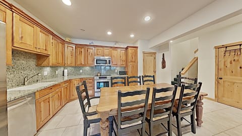 Full Kitchen And Dining Area