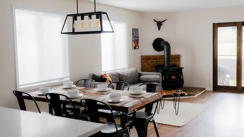 Mountain Modern Condo with a View