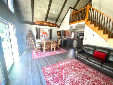 Living room/Dining room