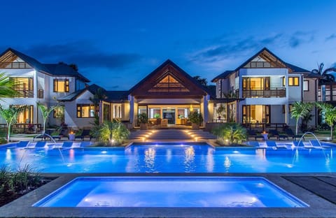 Canoe Cove