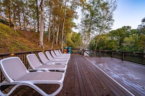 Gorgeous river view from the lounge chairs