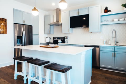 bar seating for three