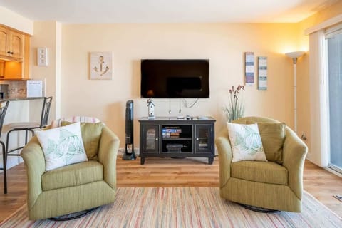 Cheerful Oceanfront Living Room