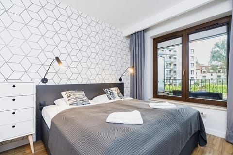 A quiet bedroom perfect for relaxing. 