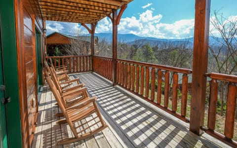 Beautiful Views from the Deck at Majestic View