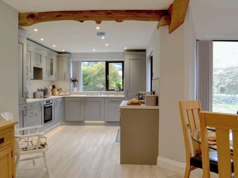 Kitchen | Cwm Dulas Cottage, Llandewi Brefi, near Tregaron