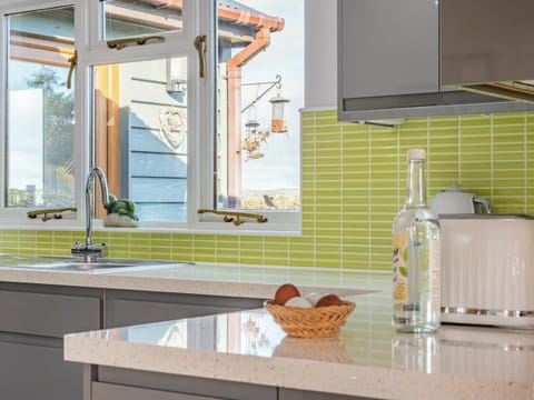 Kitchen | Cuckoo Hill Lodge, Rhayader