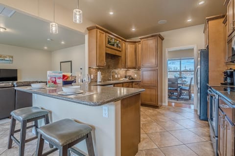 Enjoy the convenience of a full kitchen with everything you need, from cookware to coffee makers.