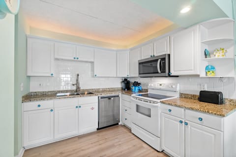 Full Equipped Kitchen