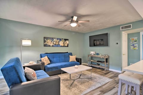 St. Pete Beach Vacation Rental | 1BR | 1BA | 650 Sq Ft | Stairs Required