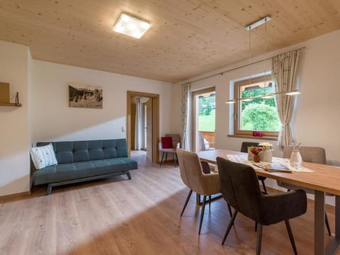 Appartement Sonnblick - Appartements Bichldorf Farm Stay in Salzburgerland