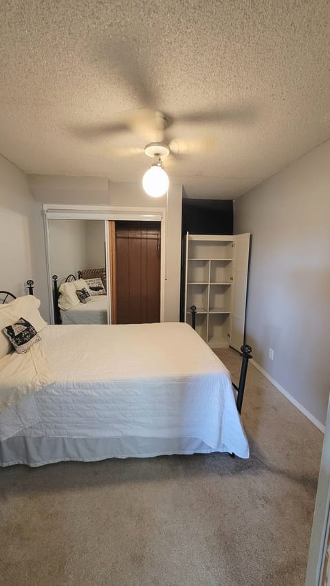 bedroom- this is only a full size bed