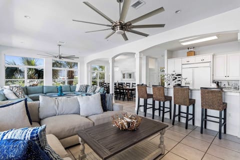 Open living & dining area designed for easy gathering & relaxed downtime.