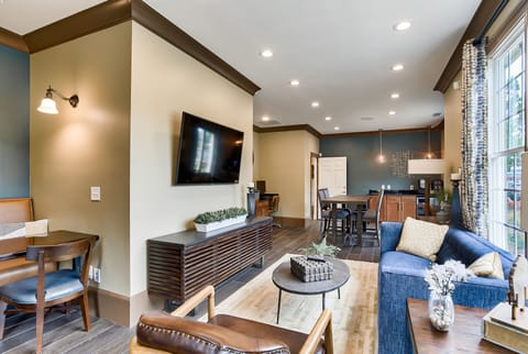 Resident Clubroom amenity with internet, coffee machine, computer and television