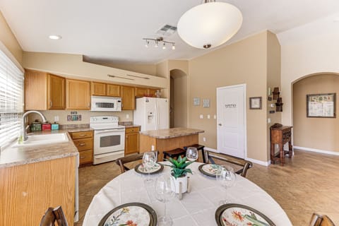 Additional Dining Area