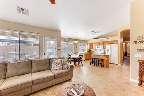 Living Room | Flat-Screen TV