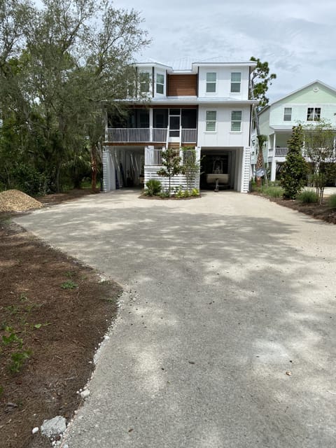 Driveway and front house.