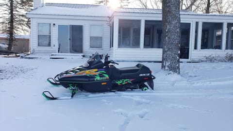 Bring your snowmobiles, trails are in front of the cabin and on the lake.